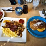 James Bay Inn Restaurant