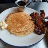 Sunny's a modern diner