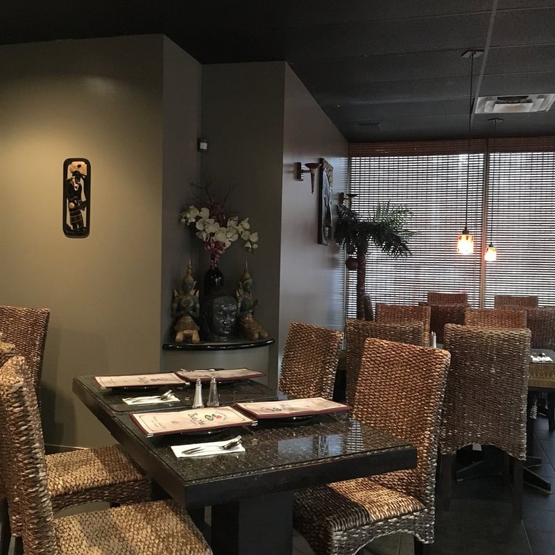 Boualouang Laos & Thai Cuisine — best thai restaurants in Edmonton, Spring 2026