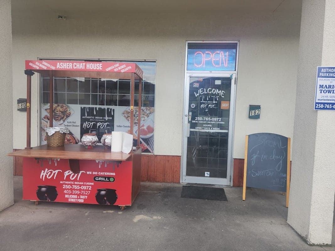 Hot Pot Grill Authentic Indian Cuisine — best indian restaurants in Kelowna, Spring 2026