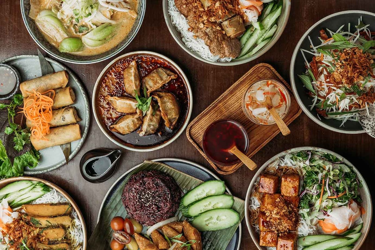 Viet Family - The Vegan House