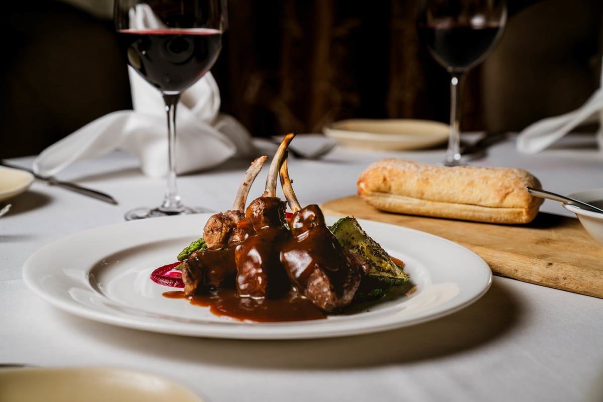 Violino Restaurant — best italian restaurants in Edmonton, Spring 2026