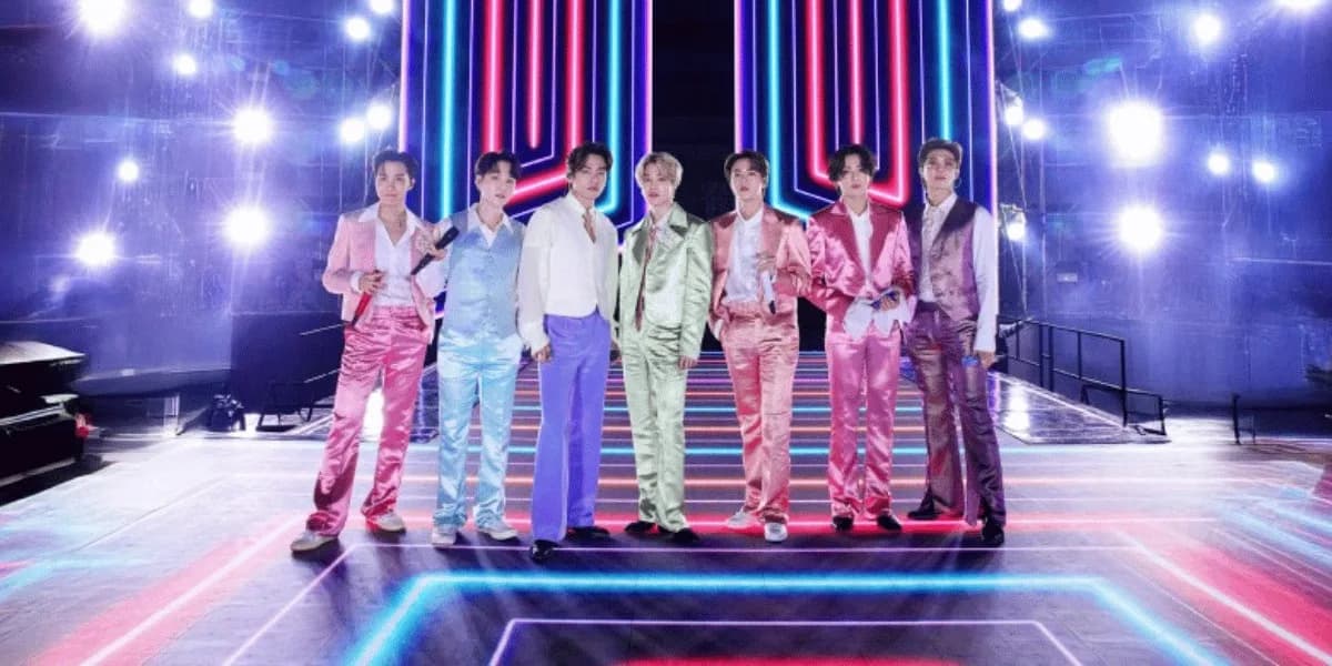 BTS - Rogers Stadium - Toronto