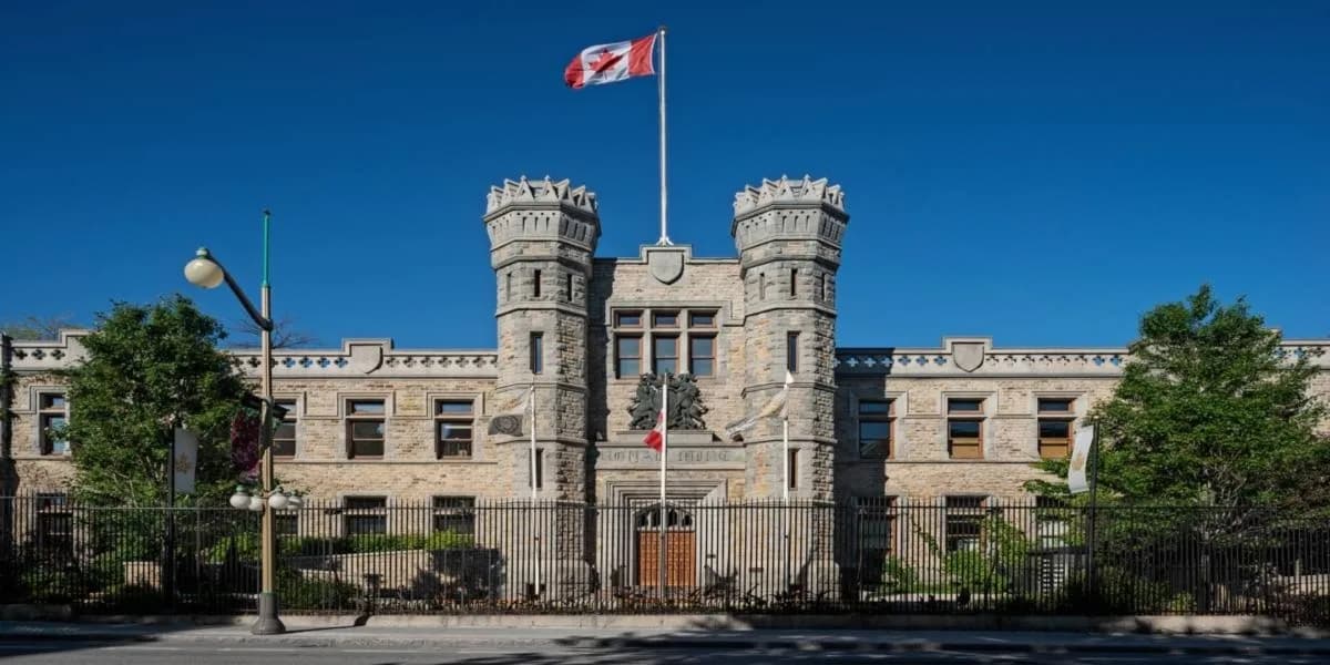 FRANÇAIS Visite guidée de la Monnaie royale canadienne d’Ottawa event poster