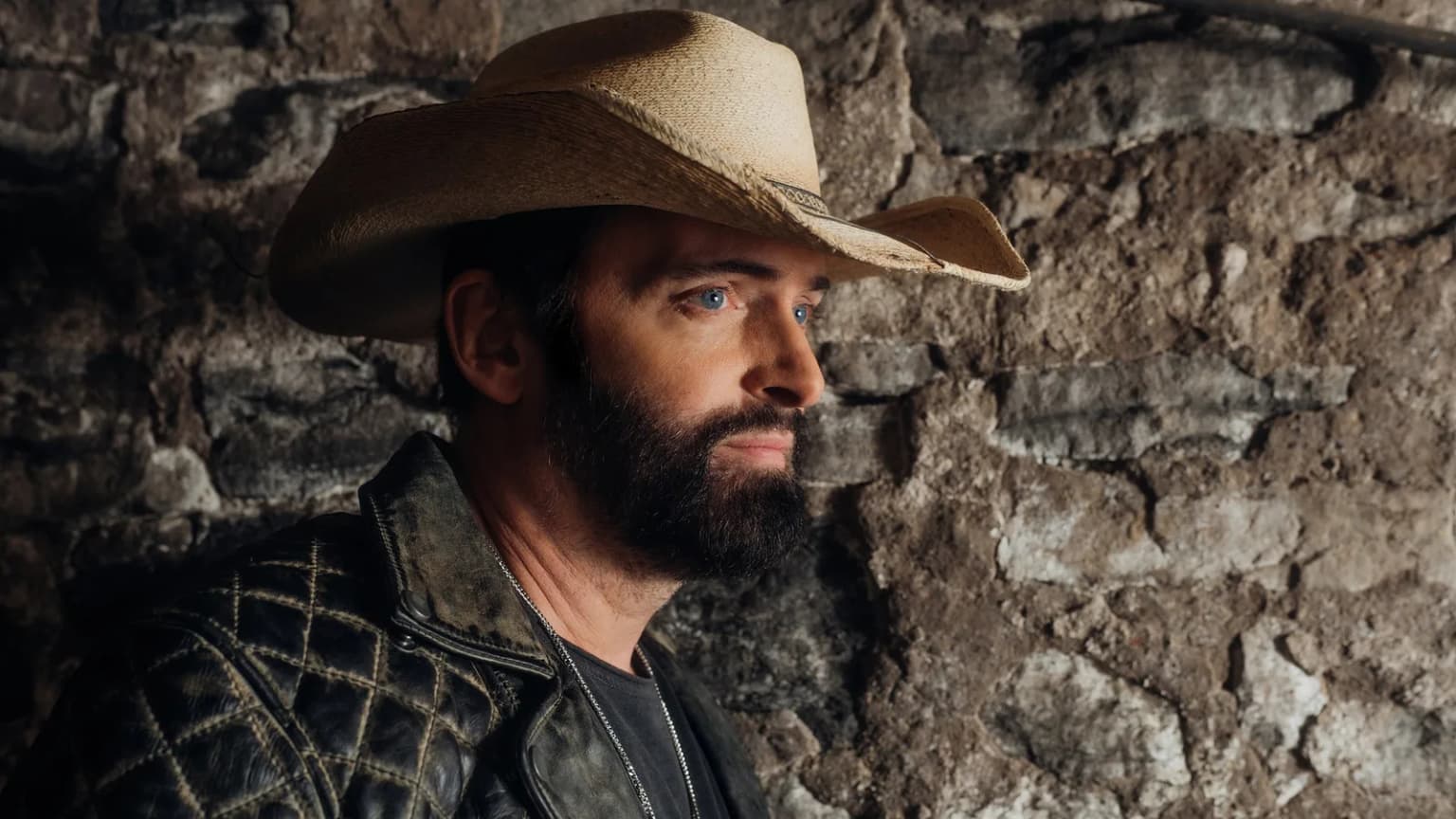 Dean Brody | Official Caesars Ticket + Hotel Packages