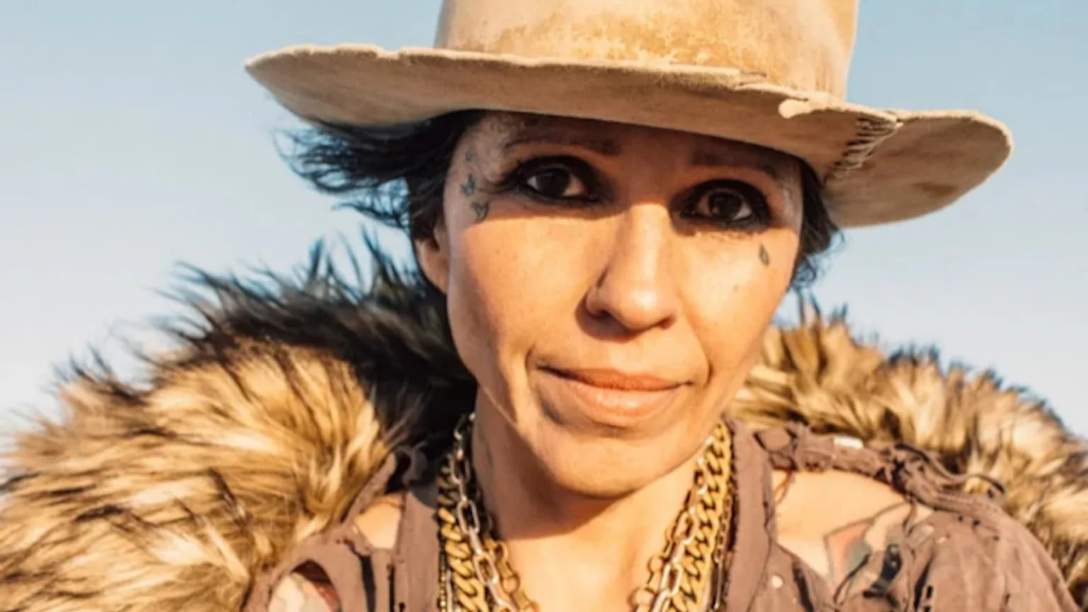 Reel To Reel: Linda Perry: Let It Die Here + event poster