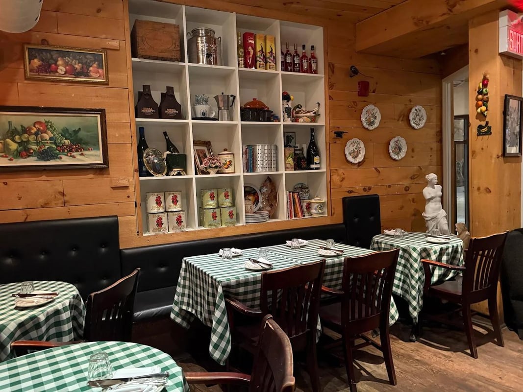 Arthurs Nosh Bar — best brunch in Montreal, Spring 2026