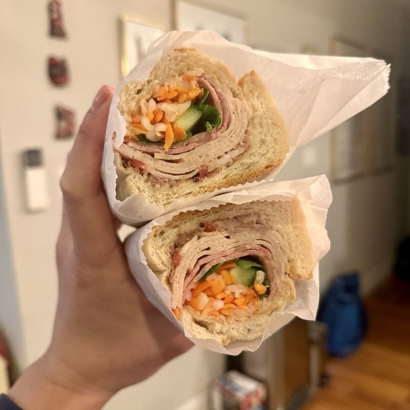 Bánh Mì Saigon photo 3