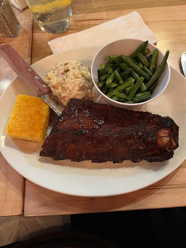 Big T's BBQ & Smokehouse photo 3