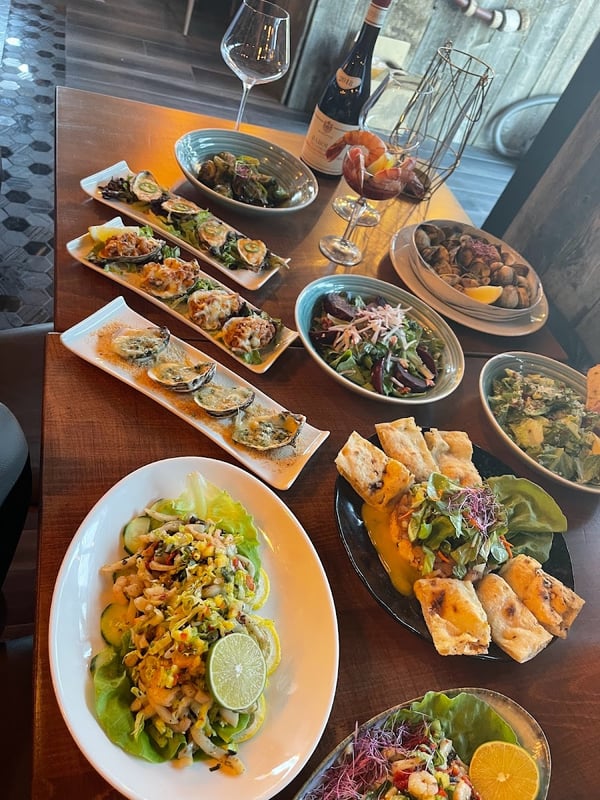 Black Pearl Seafood Restaurant & Bar photo 2