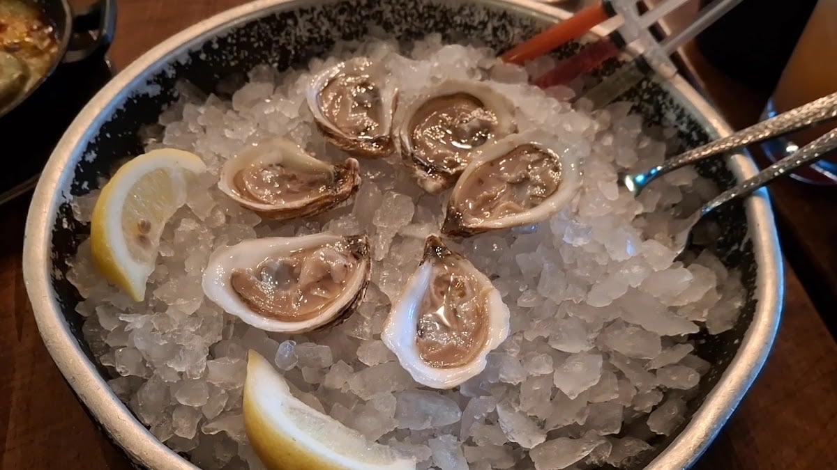 Black Pearl Seafood Restaurant & Bar photo 3