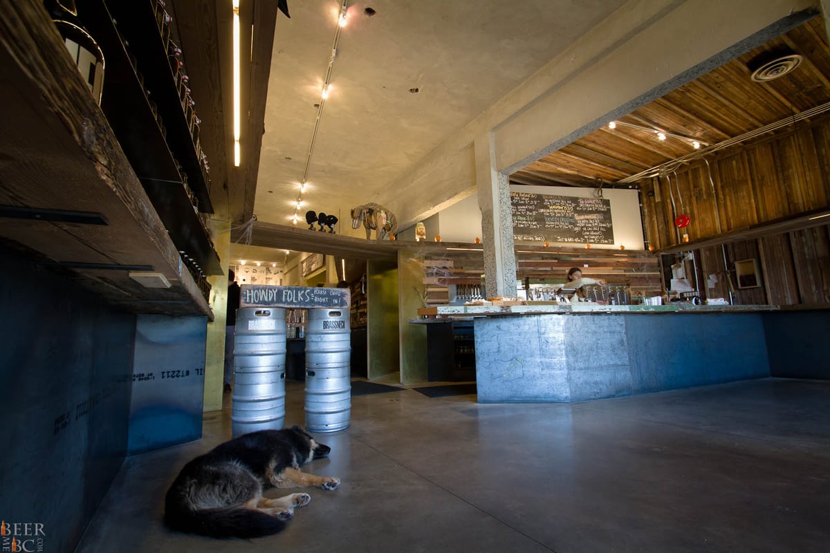 Brassneck Brewery photo 2