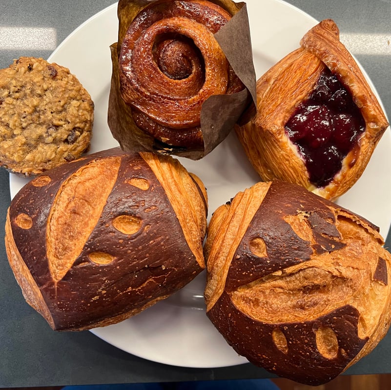 Cadeaux Bakery photo 3