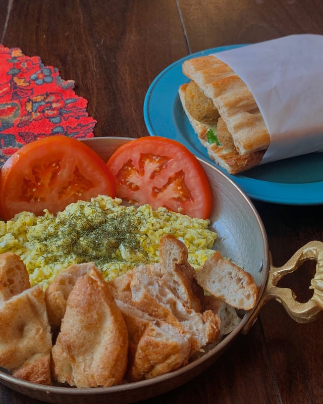 Cafe Aunja food