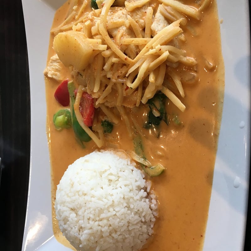 Coconut Island Thai Cuisine — best thai restaurants in Winnipeg, Spring 2026