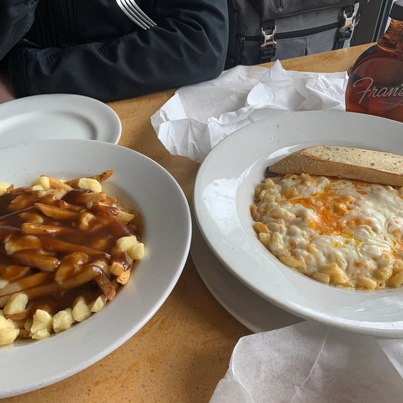 Fran's Restaurant and Bar photo 3