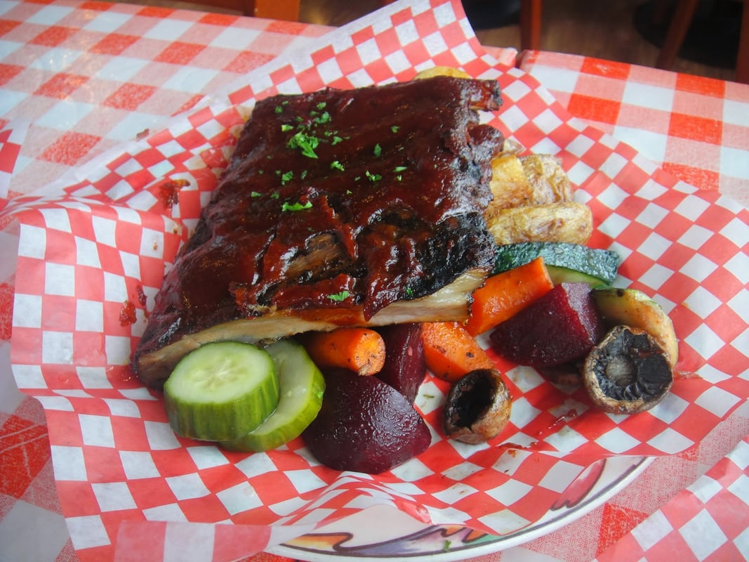 Hog Shack Cook House photo 2