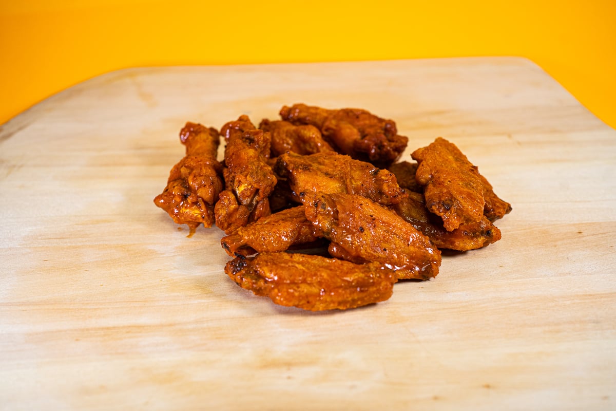 Hometown Pizza (Best Pizza Best Wings) photo 2