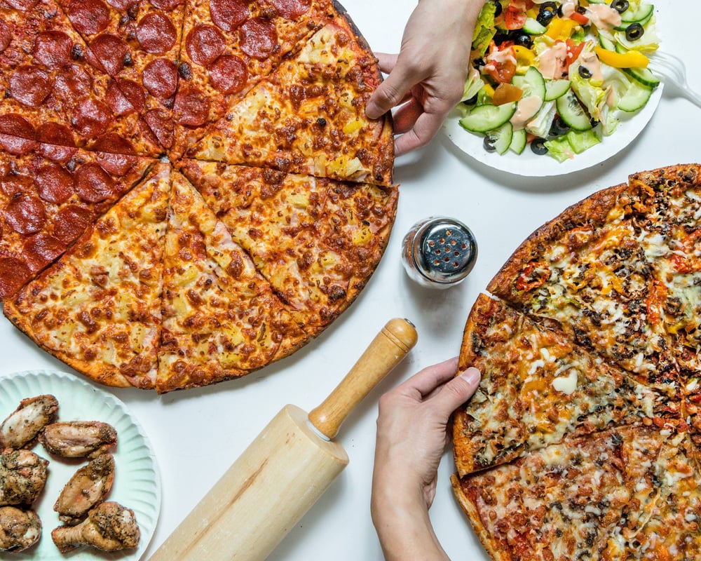 Hot Pie Pizza photo 3