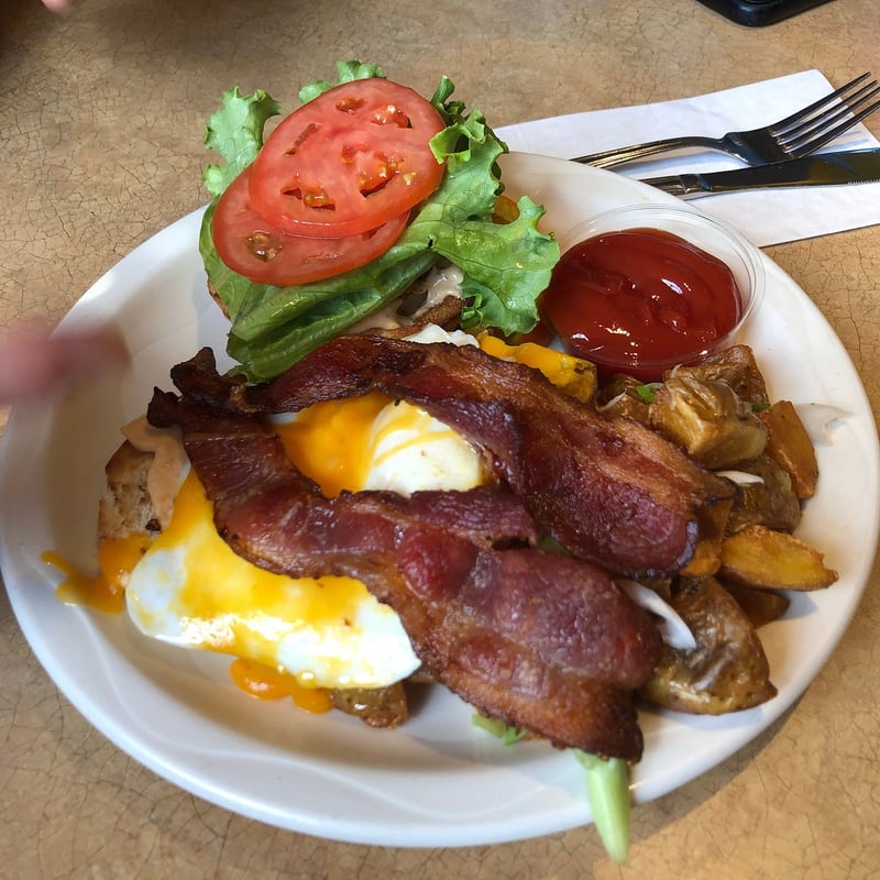 James Bay Inn Restaurant — best brunch in Victoria, Spring 2026