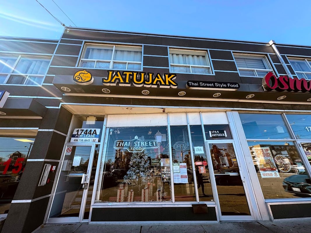 Jatujak Thai Restaurant - Victoria Park Ave photo 5