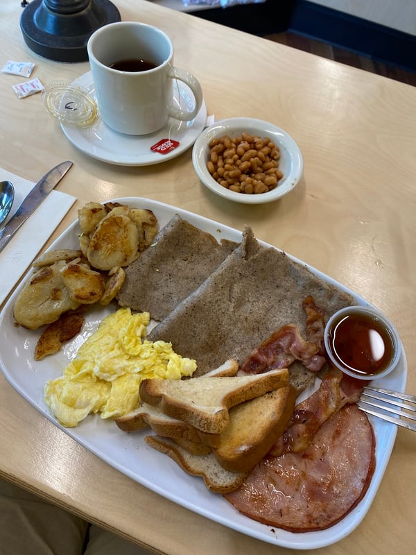 La Binerie Mont-Royal — best breakfast in Montreal, Spring 2026
