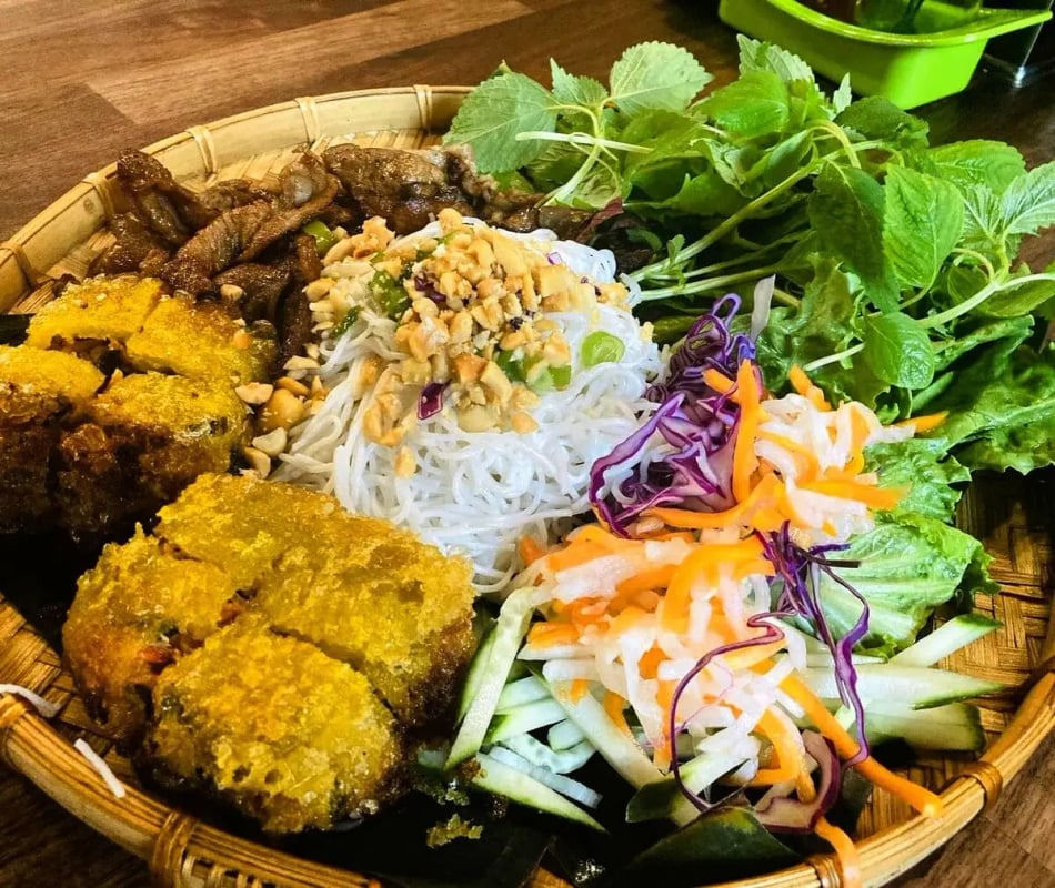 Linh Anh Vietnamese Cuisine Scarborough photo 4