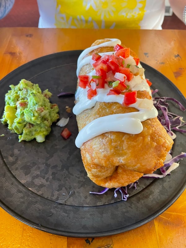 Los Cuervos Taqueria & Cantina photo 2