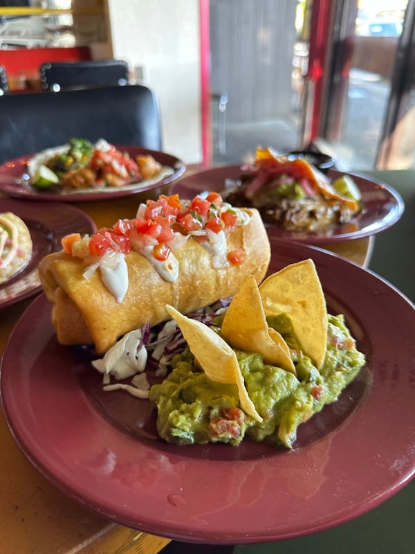 Los Cuervos Taqueria & Cantina photo 3