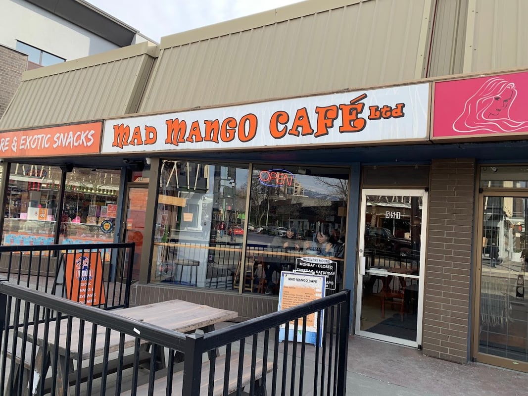 Mad Mango Cafe photo 5