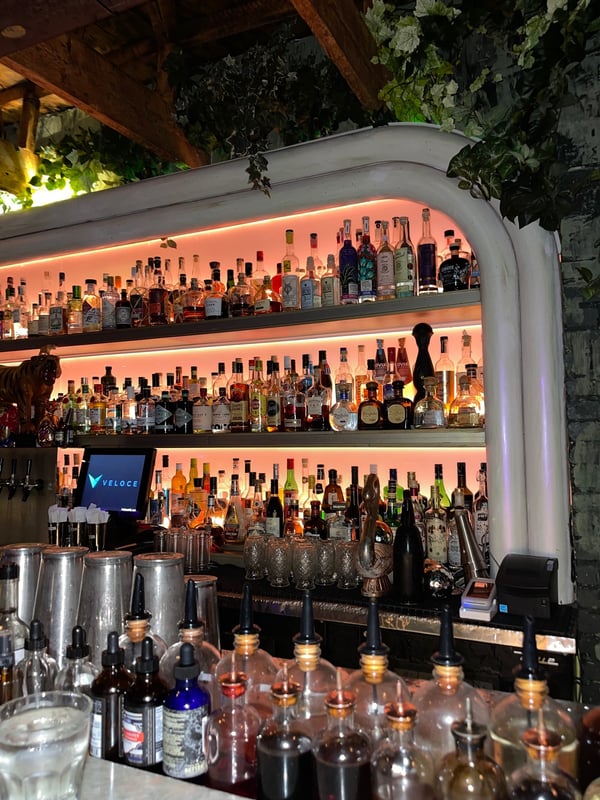 Milky Way Cocktail Bar photo 4