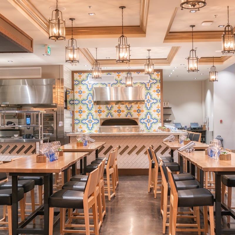 OAK + CRU Social Kitchen & Wine Bar photo 4
