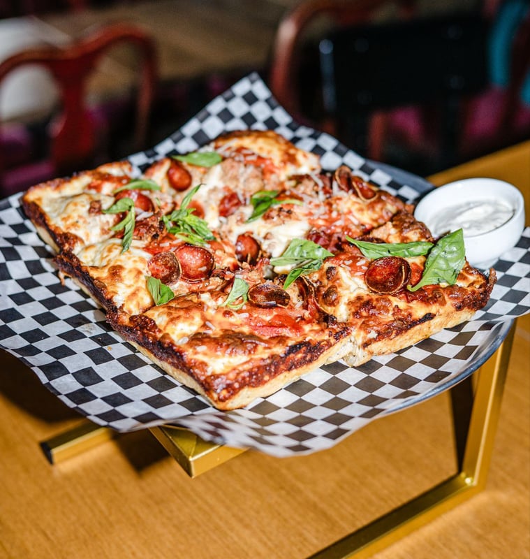 Paradox Pizzeria & Brewery photo 4