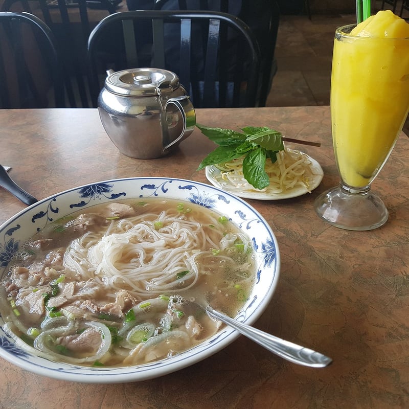 Pho Tau Bay Restaurant photo 2
