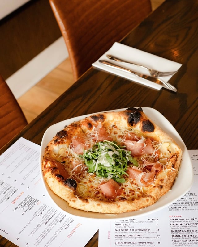 Pizzeria Gusto food