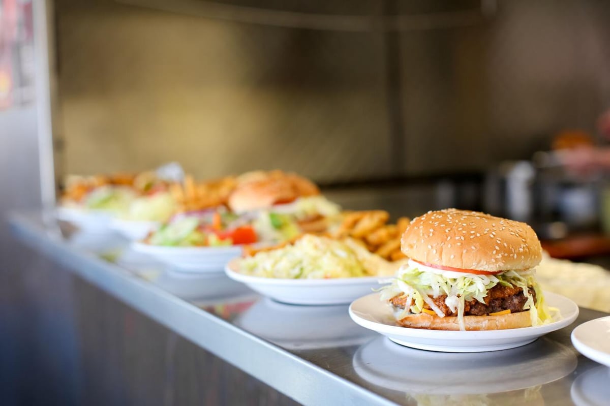 Red Top Drive Inn — best burgers in Winnipeg, Spring 2026