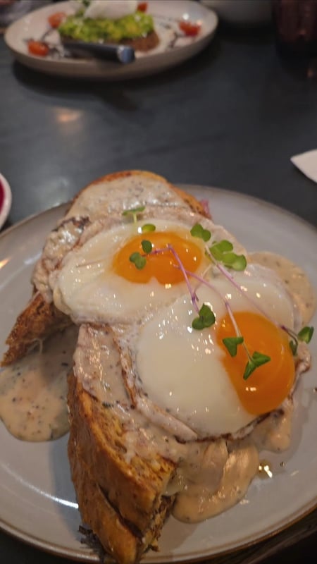 Roasted Nomad — best brunch in Winnipeg, Spring 2026