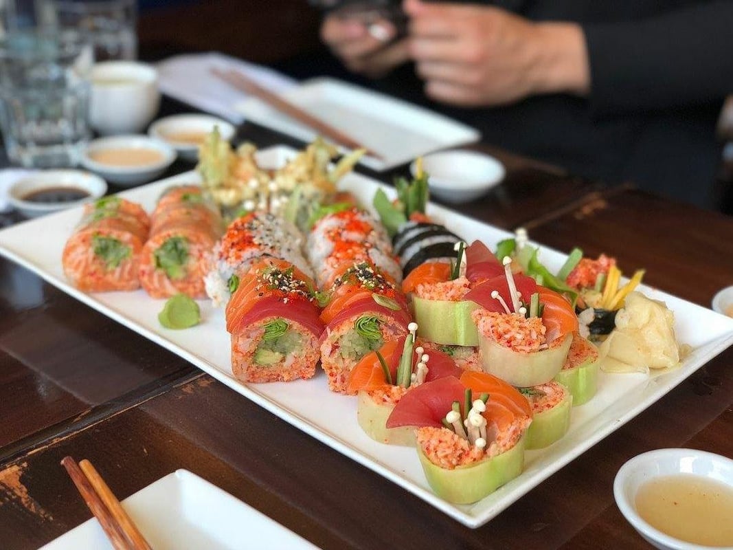 Saint Sushi Plateau photo 3