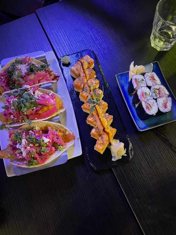 SAKU (sushi & taco) photo 3