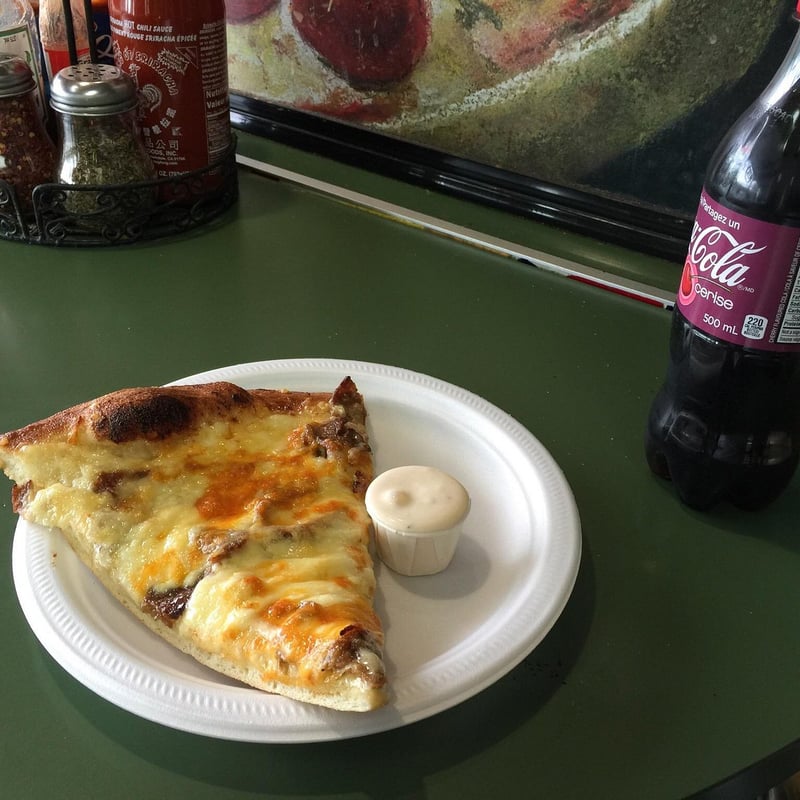 Seniore's Pizza Restaurant photo 2