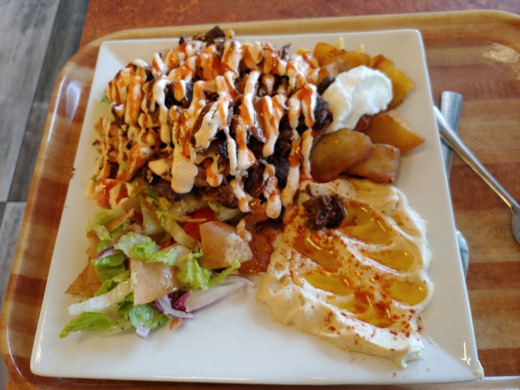 Shawarma Palace- 17 AVE SE photo 2