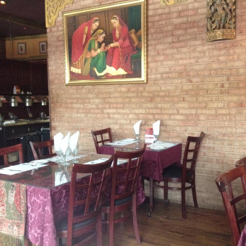 Taj Indian Cuisine — best indian restaurants in Ottawa, Spring 2026