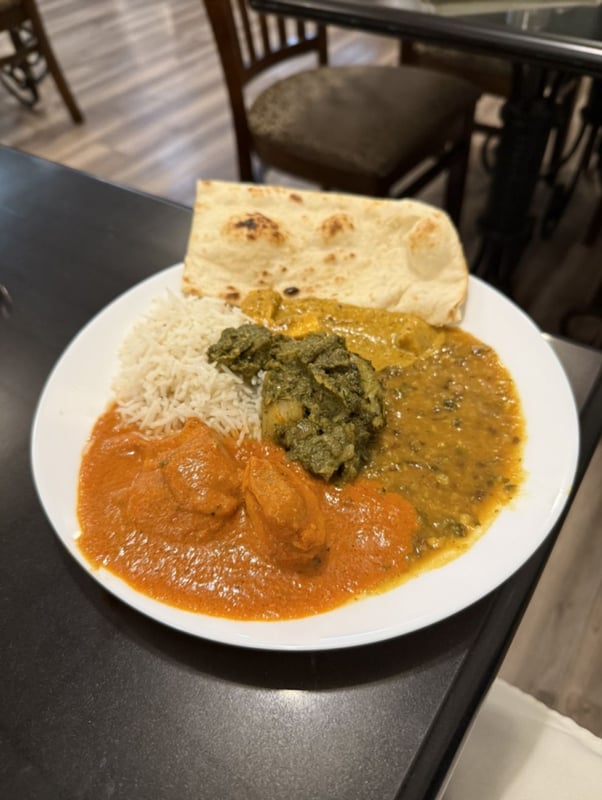 Taj Mahal Restaurant photo 3