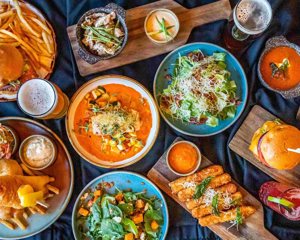 The Auction House — best wings in Halifax, Summer 2026