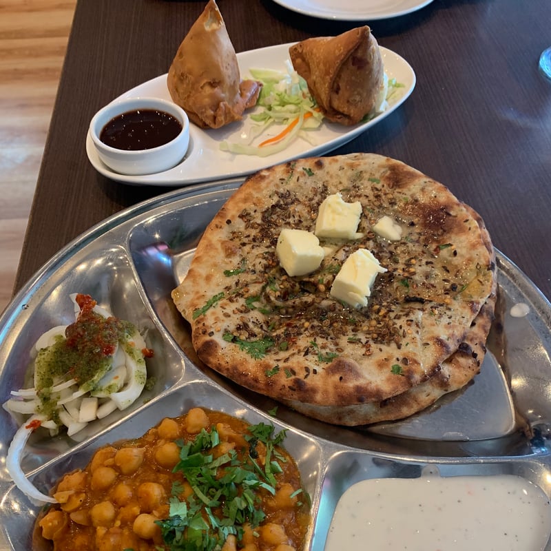 The Mantra Indian Cuisine Downtown photo 4