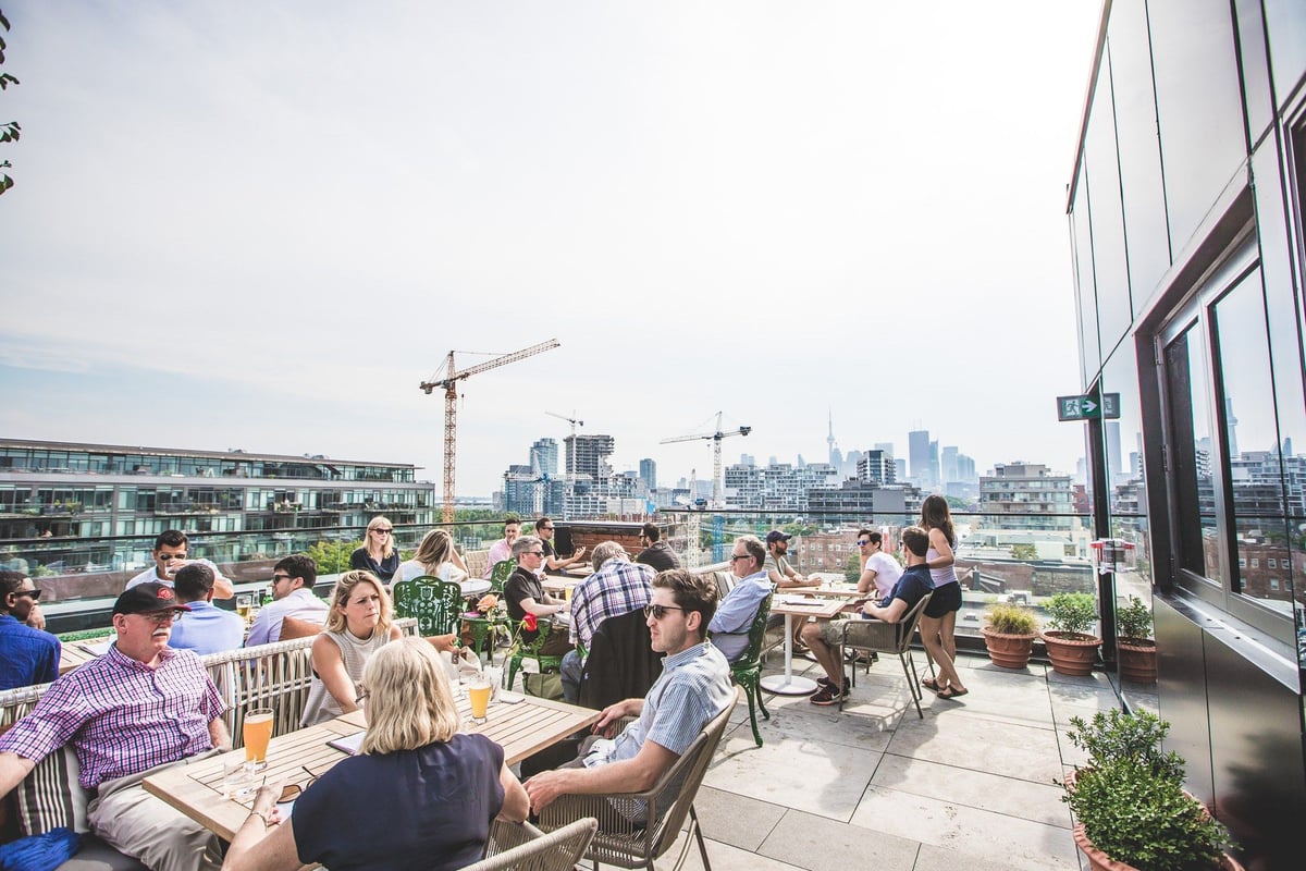 The Rooftop at The Broadview Hotel. Bar photo 4