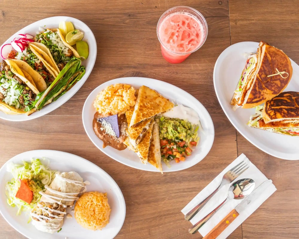 Tu Tierra Restaurant photo 2