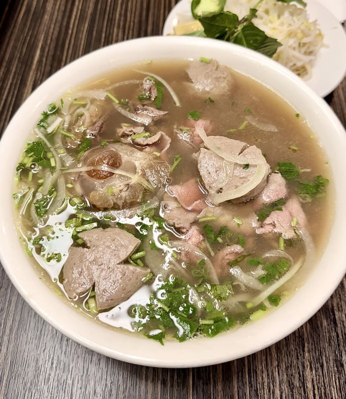 Tuan & Thuy Kitchen photo 2