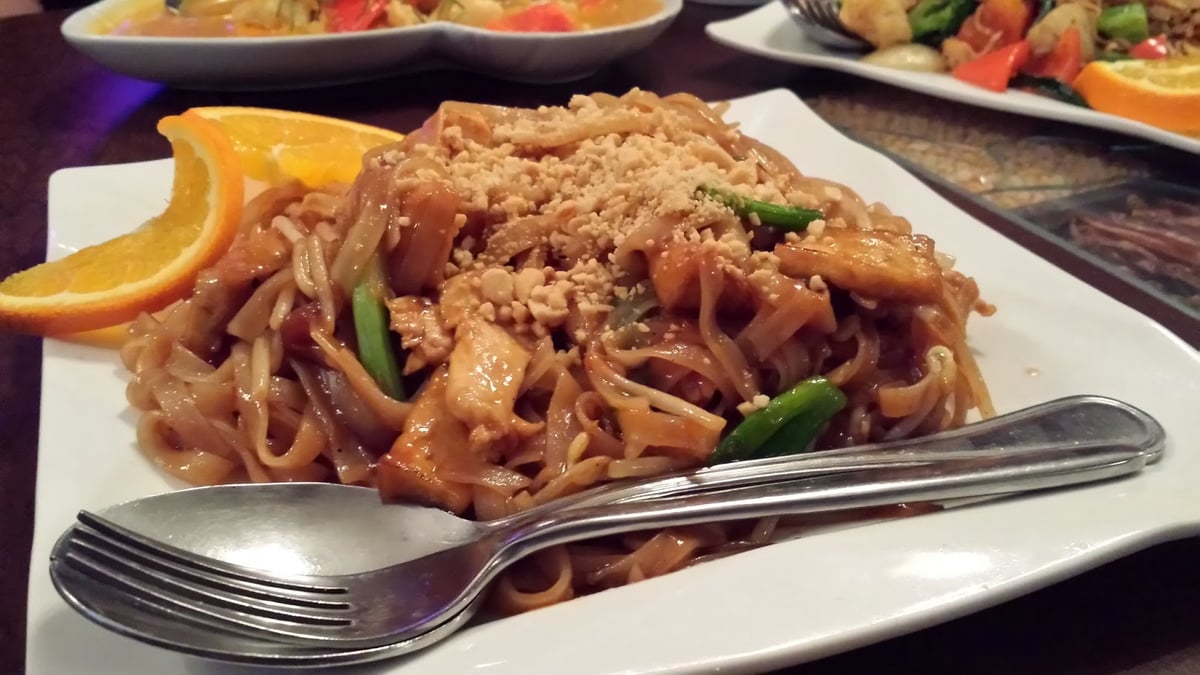 Viphalay Laos & Thai Restaurant photo 2